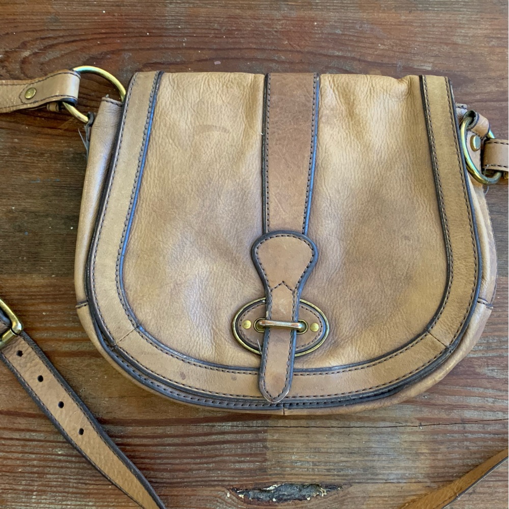 FOSSIL Vintage Reissue Saddle Bag Leather Flap Tan